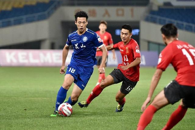 U17男篮世界杯！激烈冲突4人被驱逐，王建军承认对抗差，但不认怂